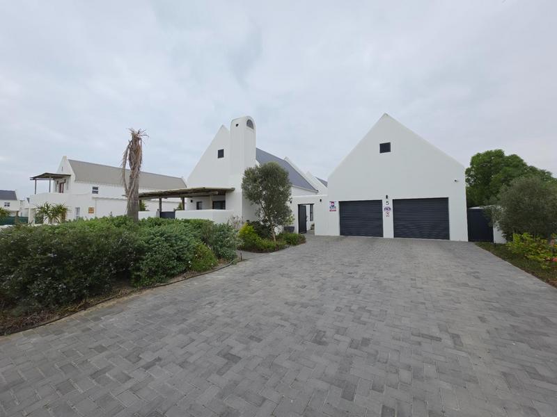 5 Bedroom Property for Sale in Dwarskersbos Western Cape